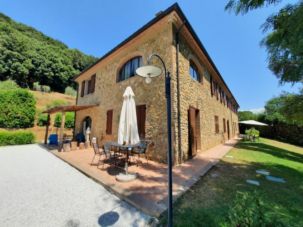 Il Casolare Val Di Mare Lägenhet Riparbella Exteriör bild