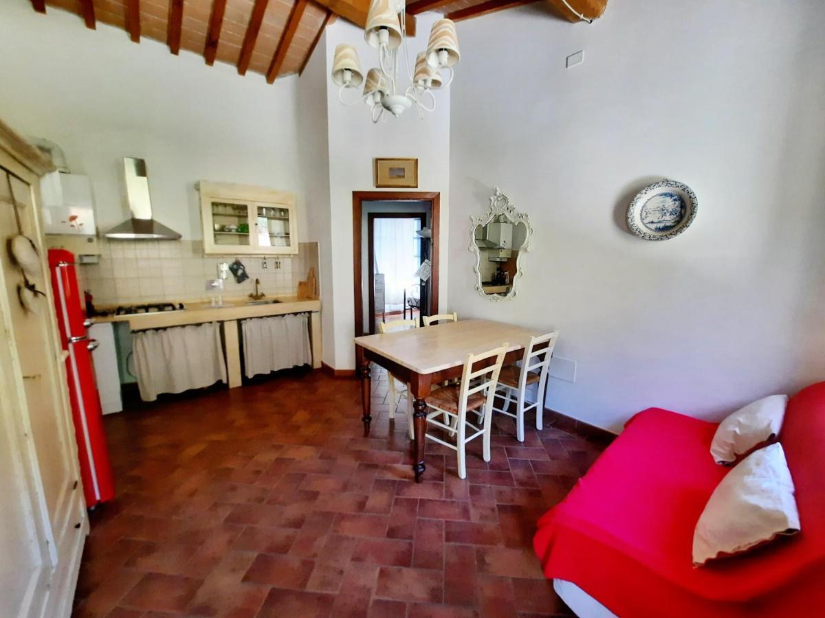 Il Casolare Val Di Mare Lägenhet Riparbella Exteriör bild