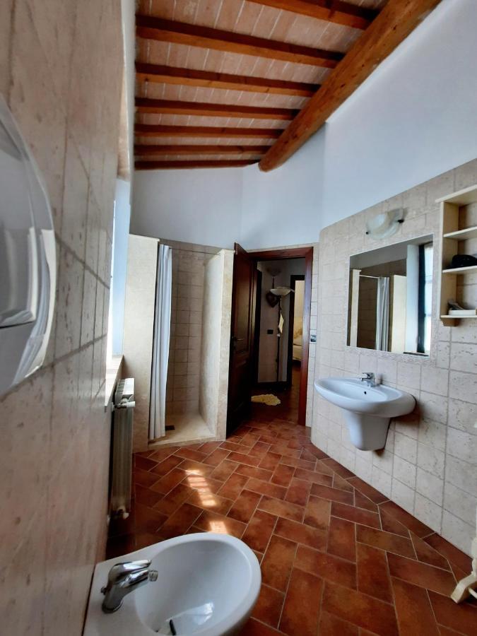 Il Casolare Val Di Mare Lägenhet Riparbella Exteriör bild