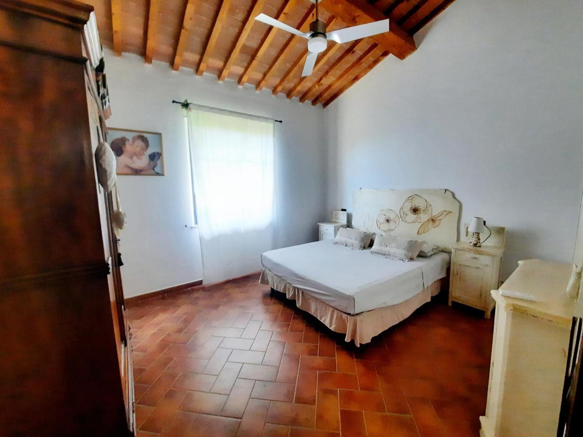 Il Casolare Val Di Mare Lägenhet Riparbella Exteriör bild