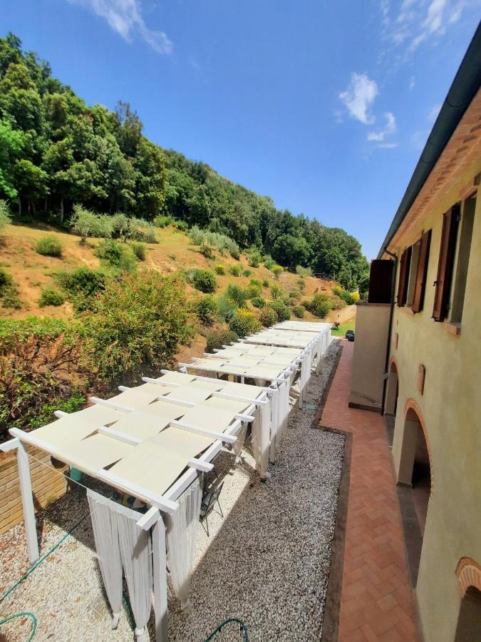 Il Casolare Val Di Mare Lägenhet Riparbella Exteriör bild