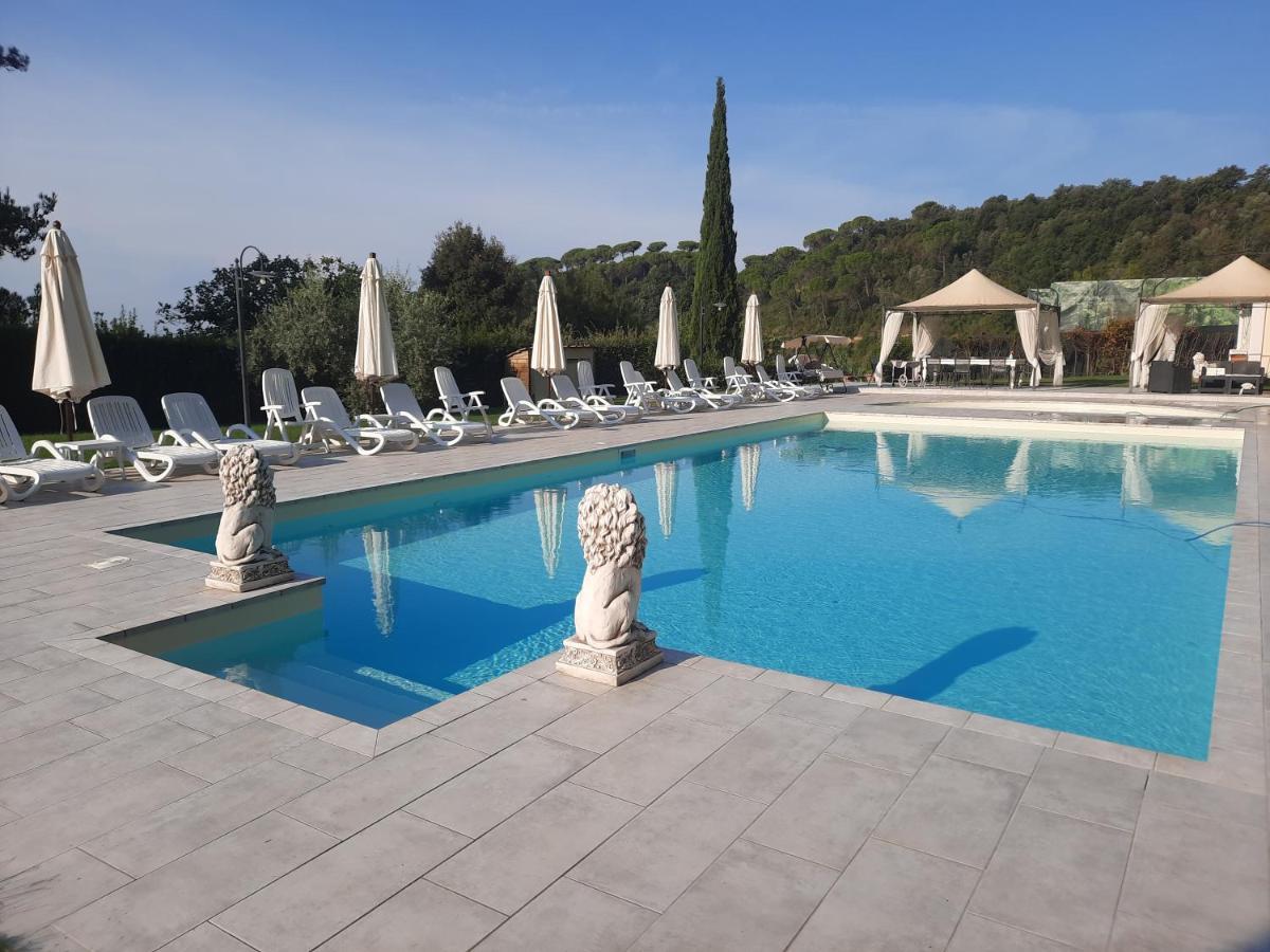 Il Casolare Val Di Mare Lägenhet Riparbella Exteriör bild